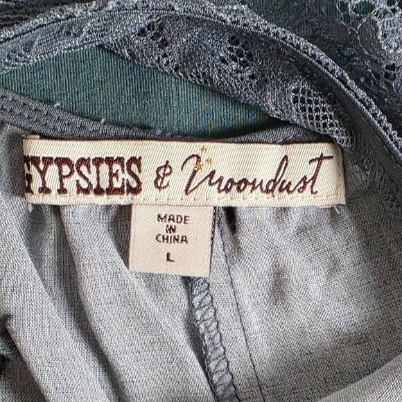 Gypsies & Moondust L Gray Floral Lace Back Tank - Picture 6 of 8